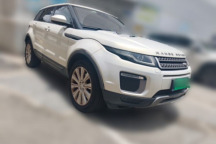 Used Land Rover Range Evoque 2017 2.0T SE Smart Glow Edition Front Right 45 Deg