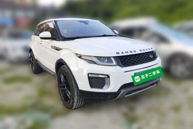 Used Land Rover Range Evoque 2017 2.0T SE Smart Glow Edition Front Right 45 Deg