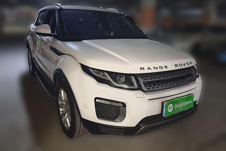 Used Land Rover Range Evoque 2017 2.0T PURE Style Edition Front Right 45 Deg