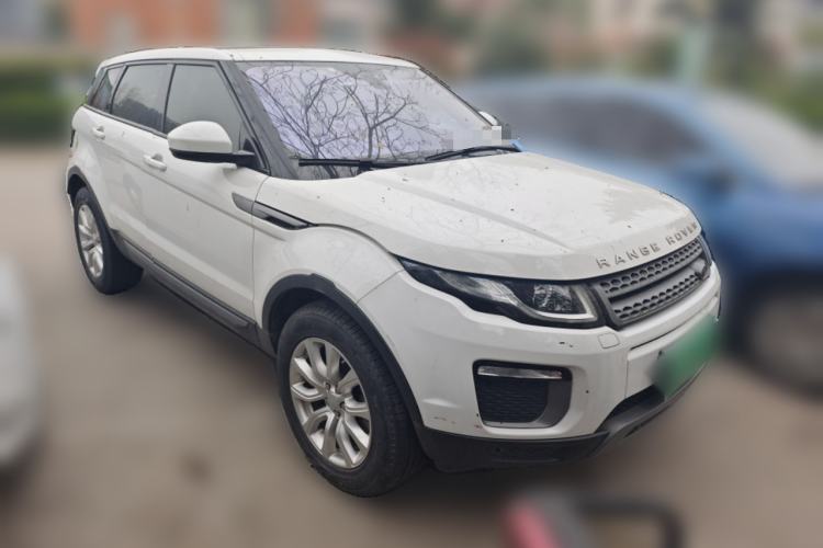 Used Land Rover Range Evoque 2017 2.0T PURE Style Edition Front Right 45 Deg