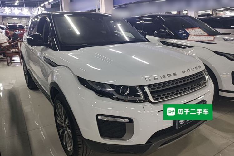 Used Land Rover Range Evoque 2017 2.0T British-Style Prestige Edition Front Right 45 Deg