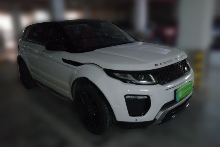 Used Land Rover Range Evoque 2017 2.0T SE Smart Glow Edition Front Right 45 Deg