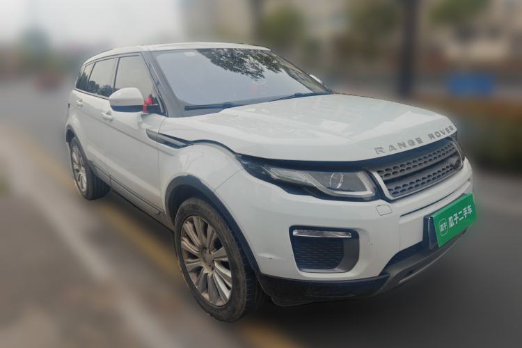 Used Land Rover Range Evoque 2017 2.0T SE Smart Glow Edition Front Right 45 Deg