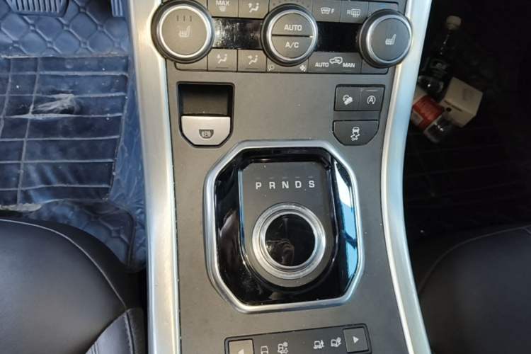 Used Land Rover Range Evoque 2017 2.0T British-Style Prestige Edition Gear Lever