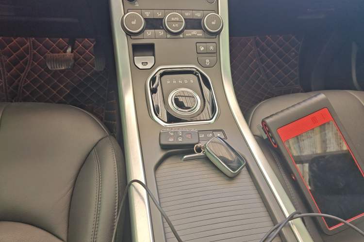 Used Land Rover Range Evoque 2017 2.0T British-Style Prestige Edition Gear Lever