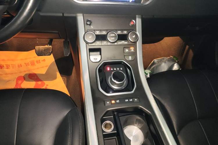 Used Land Rover Range Evoque 2017 2.0T British-Style Prestige Edition Gear Lever