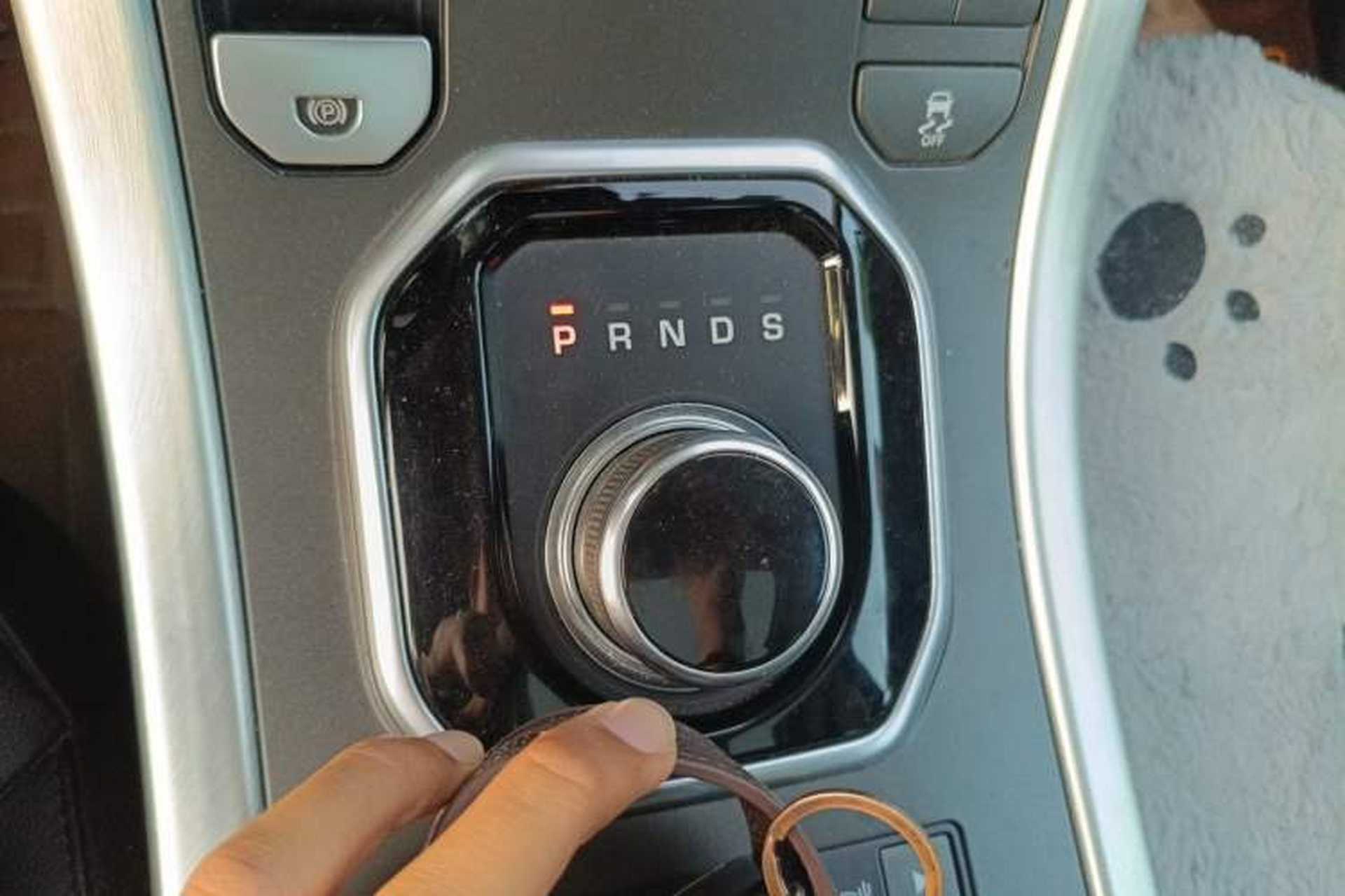 Used Land Rover Range Evoque 2017 2.0T British-Style Prestige Edition Gear Lever