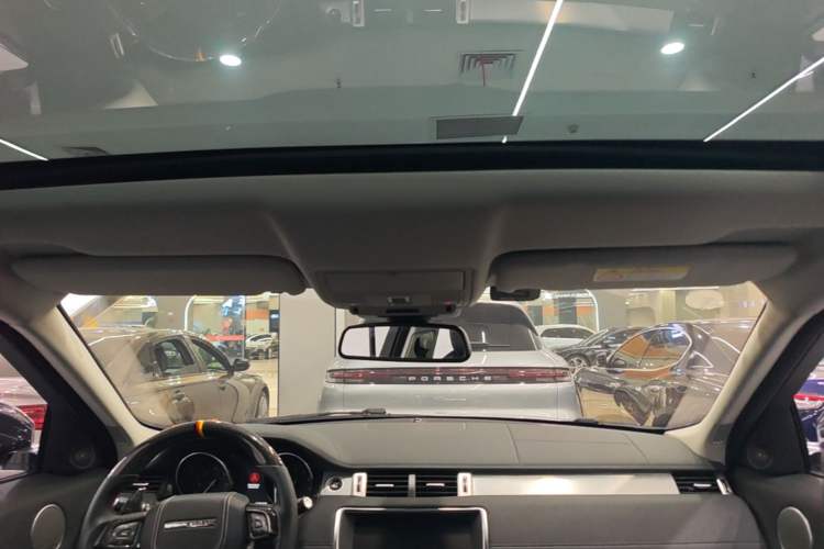 Used Land Rover Range Evoque 2017 2.0T SE PLUS Smart Enjoyment Edition Headliner