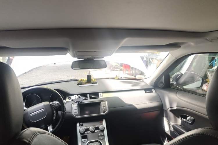 Used Land Rover Range Evoque 2017 2.0T PURE Style Edition Headliner