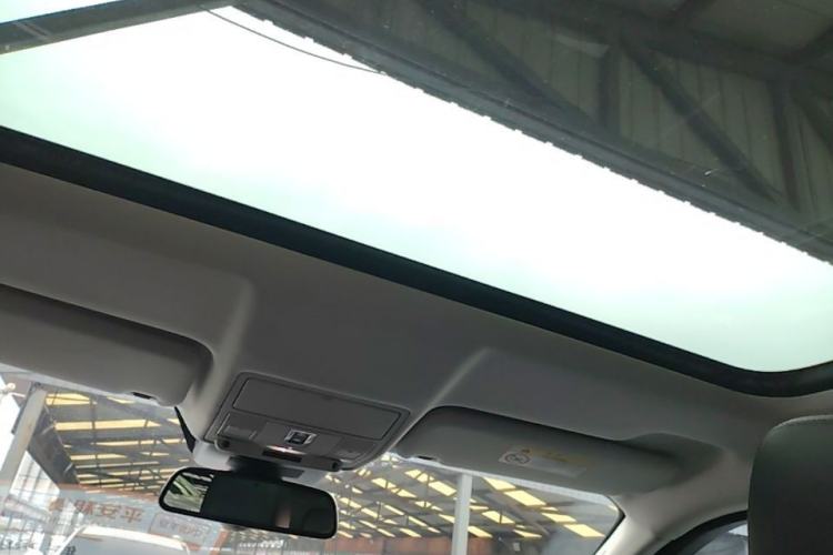 Used Land Rover Range Evoque 2017 2.0T British-Style Prestige Edition Headliner