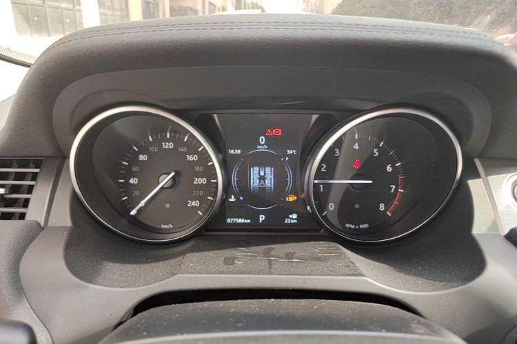 Used Land Rover Range Evoque 2017 2.0T SE Smart Glow Edition Instrument Cluster