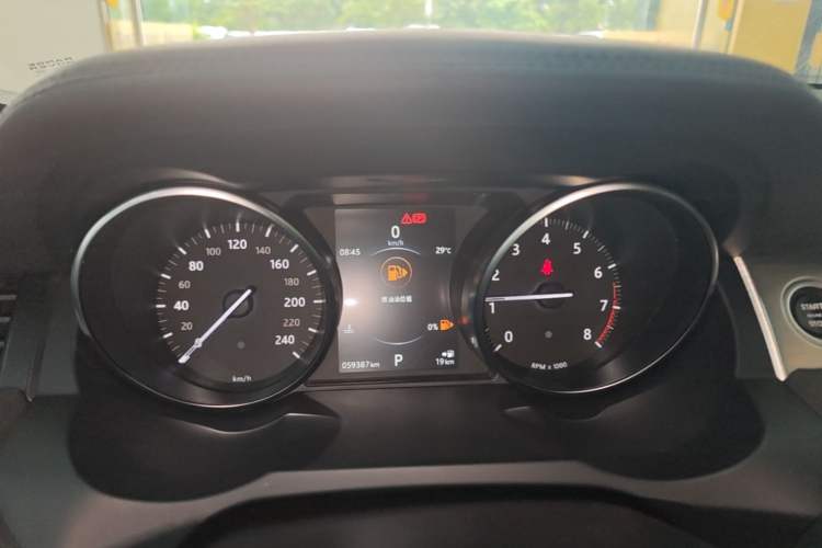 Used Land Rover Range Evoque 2017 2.0T SE Smart Glow Edition Instrument Cluster