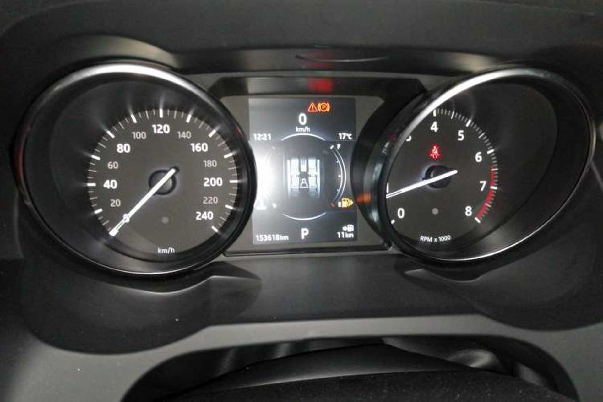 Used Land Rover Range Evoque 2017 2.0T SE Smart Glow Edition Instrument Cluster