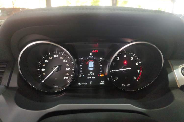 Used Land Rover Range Evoque 2017 2.0T SE Smart Glow Edition Instrument Cluster