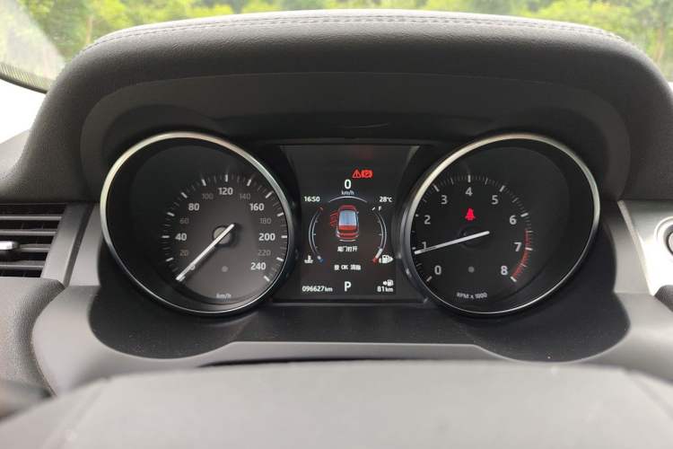 Used Land Rover Range Evoque 2017 2.0T SE Smart Glow Edition Instrument Cluster