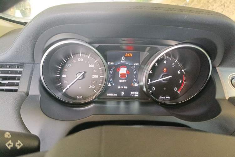 Used Land Rover Range Evoque 2017 2.0T SE Smart Glow Edition Instrument Cluster