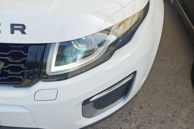 Used Land Rover Range Evoque 2017 2.0T British-Style Prestige Edition Left Front Headlight
