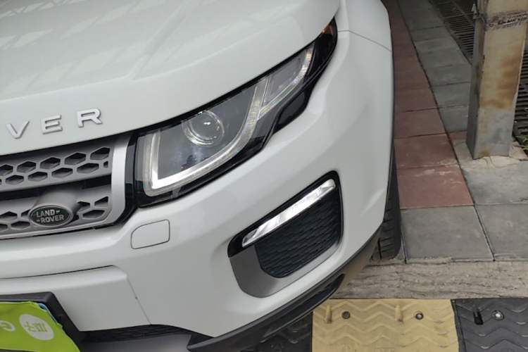 Used Land Rover Range Evoque 2017 2.0T British-Style Prestige Edition Left Front Headlight