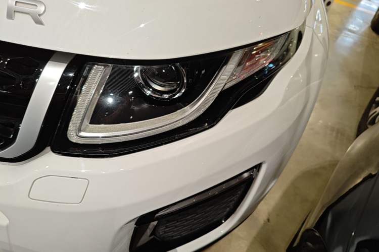 Used Land Rover Range Evoque 2017 2.0T SE PLUS Smart Enjoyment Edition Left Front Headlight