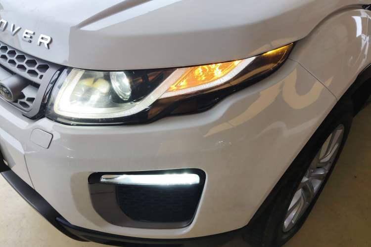 Used Land Rover Range Evoque 2017 2.0T PURE Style Edition Left Front Headlight