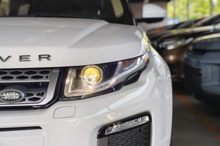 Used Land Rover Range Evoque 2017 2.0T SE Smart Glow Edition Left Front Headlight