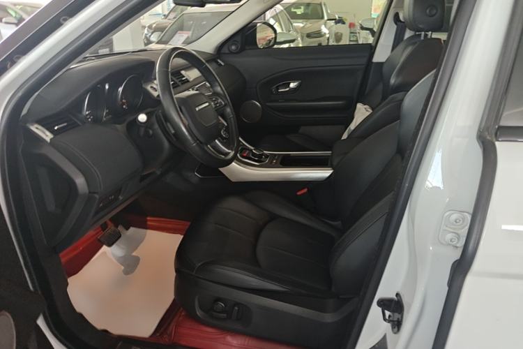Used Land Rover Range Evoque 2017 2.0T British-Style Prestige Edition Left Front Seat