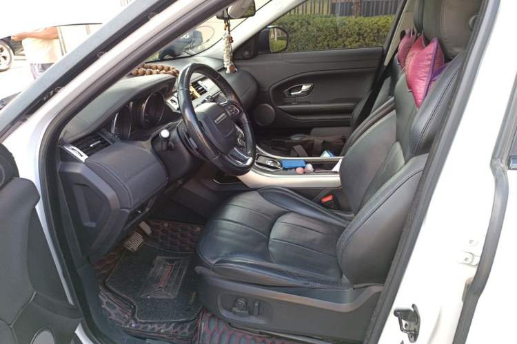 Used Land Rover Range Evoque 2017 2.0T British-Style Prestige Edition Left Front Seat