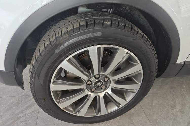 Used Land Rover Range Evoque 2017 2.0T British-Style Prestige Edition Left Front Wheel Hub