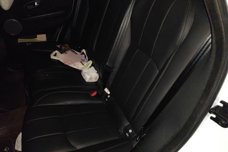 Used Land Rover Range Evoque 2017 2.0T British-Style Prestige Edition Left Rear Seat