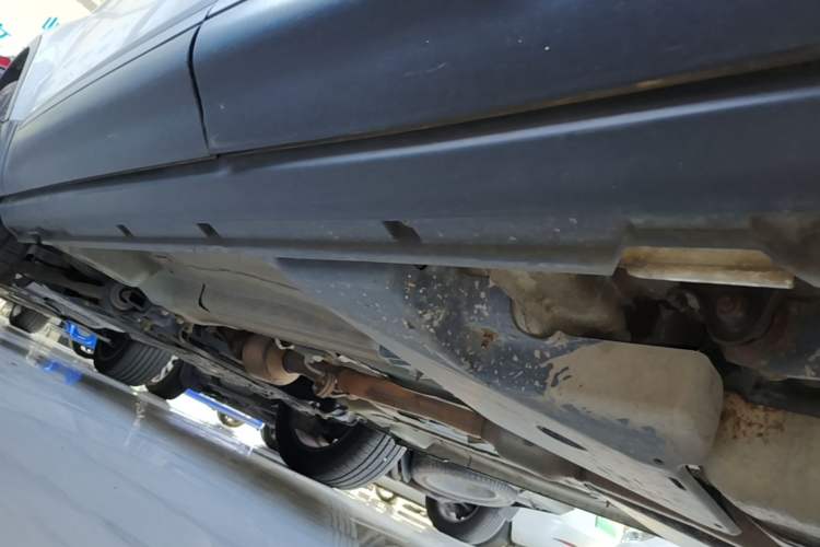 Used Land Rover Range Evoque 2017 2.0T British-Style Prestige Edition Left Side Sill
