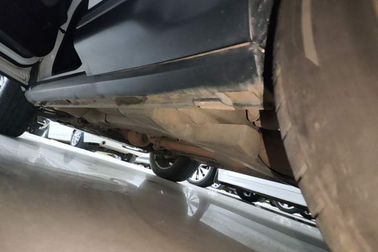 Used Land Rover Range Evoque 2017 2.0T British-Style Prestige Edition Left Side Sill