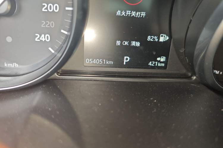 Used Land Rover Range Evoque 2017 2.0T PURE Style Edition Odometer Close Up