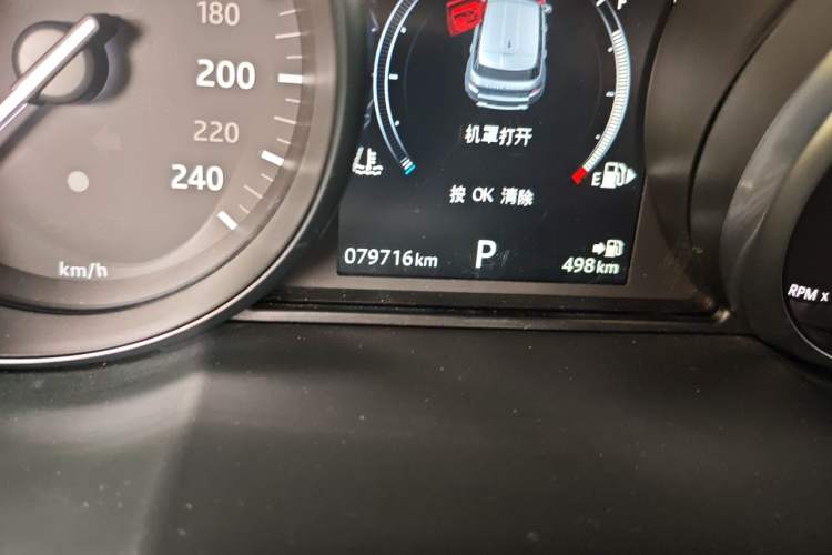 Used Land Rover Range Evoque 2017 2.0T SE PLUS Smart Enjoyment Edition Odometer Close Up