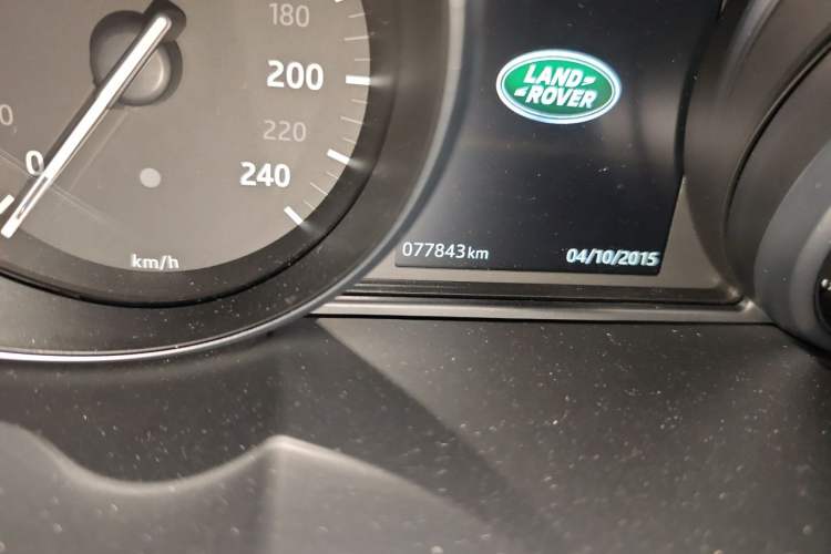 Used Land Rover Range Evoque 2017 2.0T SE PLUS Smart Enjoyment Edition Odometer Close Up