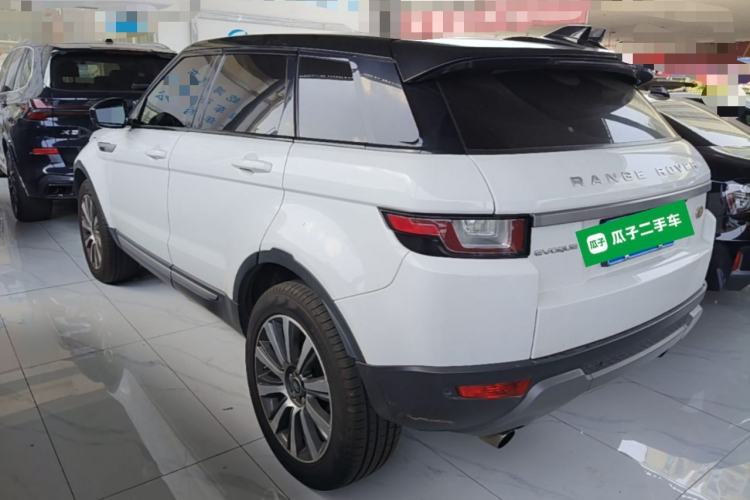 Used Land Rover Range Evoque 2017 2.0T British-Style Prestige Edition Rear Left 45 Deg