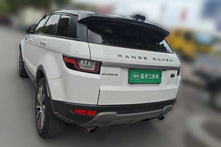 Used Land Rover Range Evoque 2017 2.0T British-Style Prestige Edition Rear Left 45 Deg