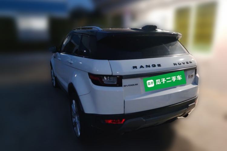 Used Land Rover Range Evoque 2017 2.0T PURE Style Edition Rear Left 45 Deg