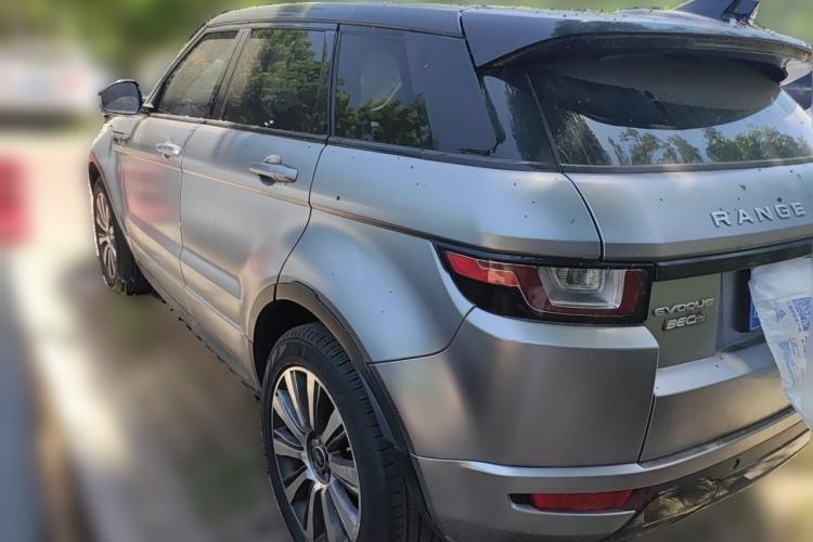 Used Land Rover Range Evoque 2017 2.0T British-Style Prestige Edition Rear Left 45 Deg