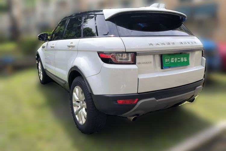 Used Land Rover Range Evoque 2017 2.0T PURE Style Edition Rear Left 45 Deg