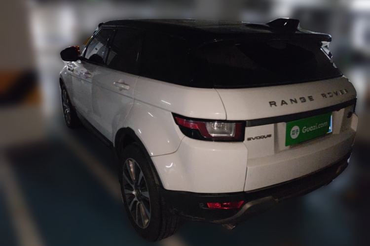 Used Land Rover Range Evoque 2017 2.0T British-Style Prestige Edition Rear Left 45 Deg