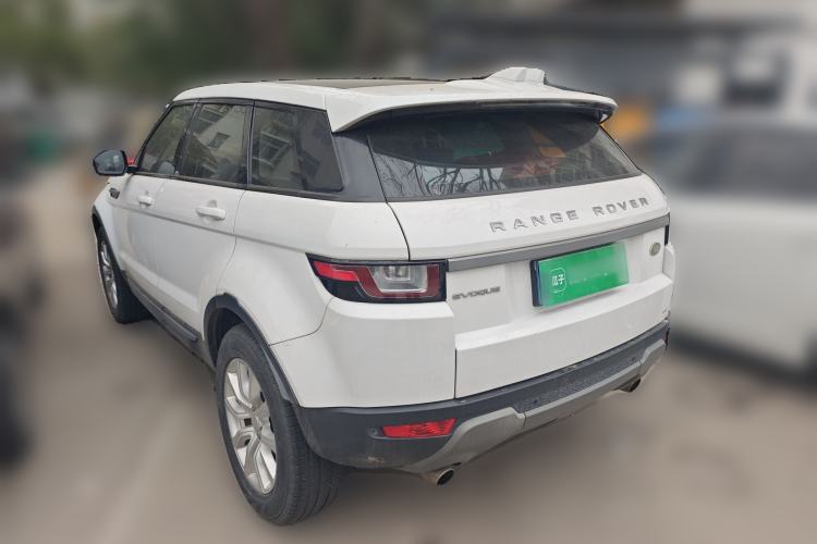 Used Land Rover Range Evoque 2017 2.0T PURE Style Edition Rear Left 45 Deg