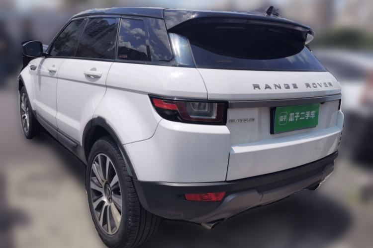 Used Land Rover Range Evoque 2017 2.0T British-Style Prestige Edition Rear Left 45 Deg
