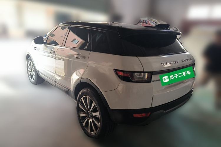 Used Land Rover Range Evoque 2017 2.0T British-Style Prestige Edition Rear Left 45 Deg