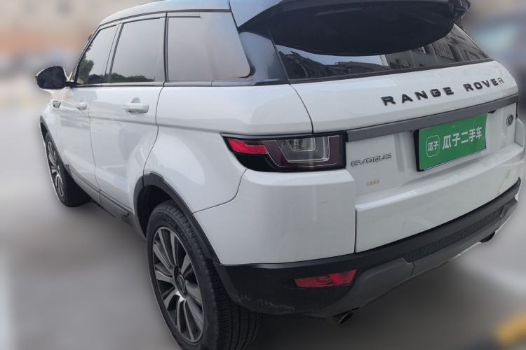 Used Land Rover Range Evoque 2017 2.0T British-Style Prestige Edition Rear Left 45 Deg