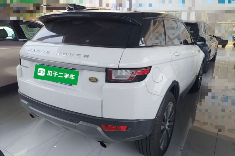 Used Land Rover Range Evoque 2017 2.0T British-Style Prestige Edition Rear Right 45 Deg