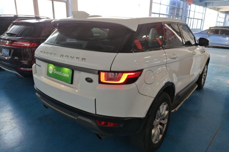 Used Land Rover Range Evoque 2017 2.0T PURE Style Edition Rear Right 45 Deg