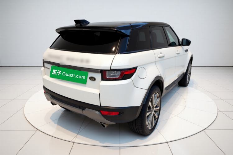 Used Land Rover Range Evoque 2017 2.0T British-Style Prestige Edition Rear Right 45 Deg