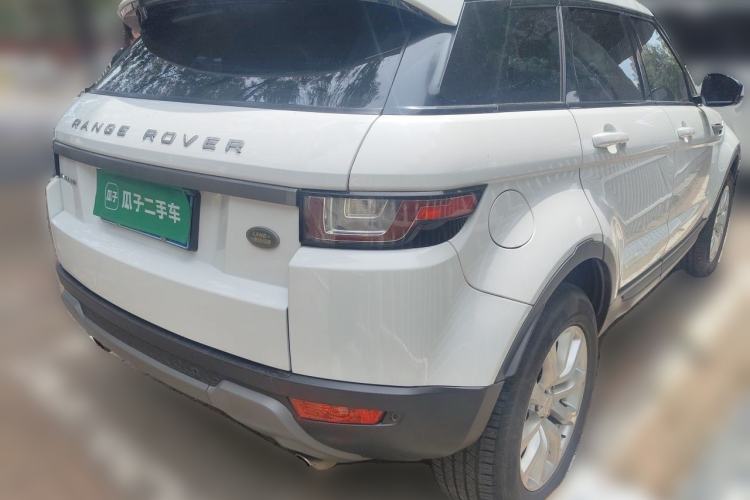 Used Land Rover Range Evoque 2017 2.0T PURE Style Edition Rear Right 45 Deg