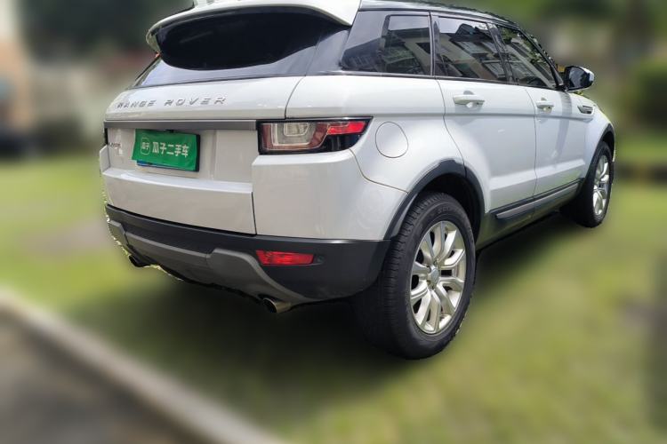 Used Land Rover Range Evoque 2017 2.0T PURE Style Edition Rear Right 45 Deg