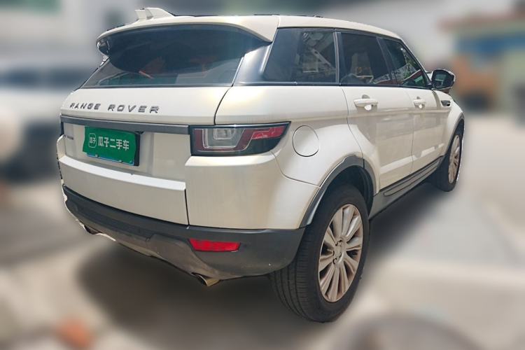 Used Land Rover Range Evoque 2017 2.0T SE Smart Glow Edition Rear Right 45 Deg